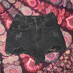 High wasted black shorts